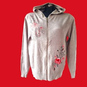 3/$40 Sale! Milano Embroidered Zip-Up Sweater with Hood 🌺
